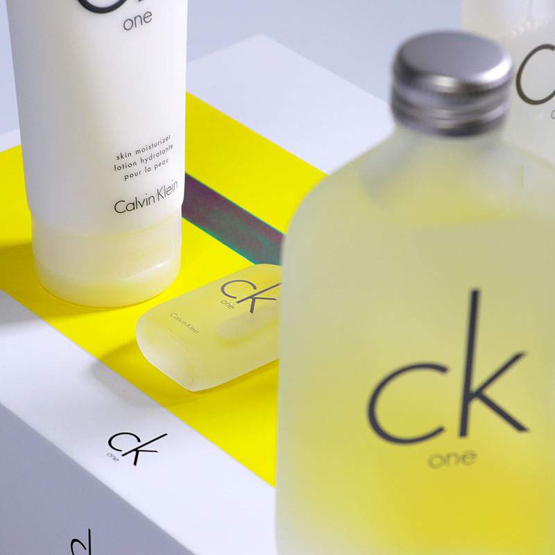 Calvin Klein CK One Deluxe Gift Set | My Perfume Shop